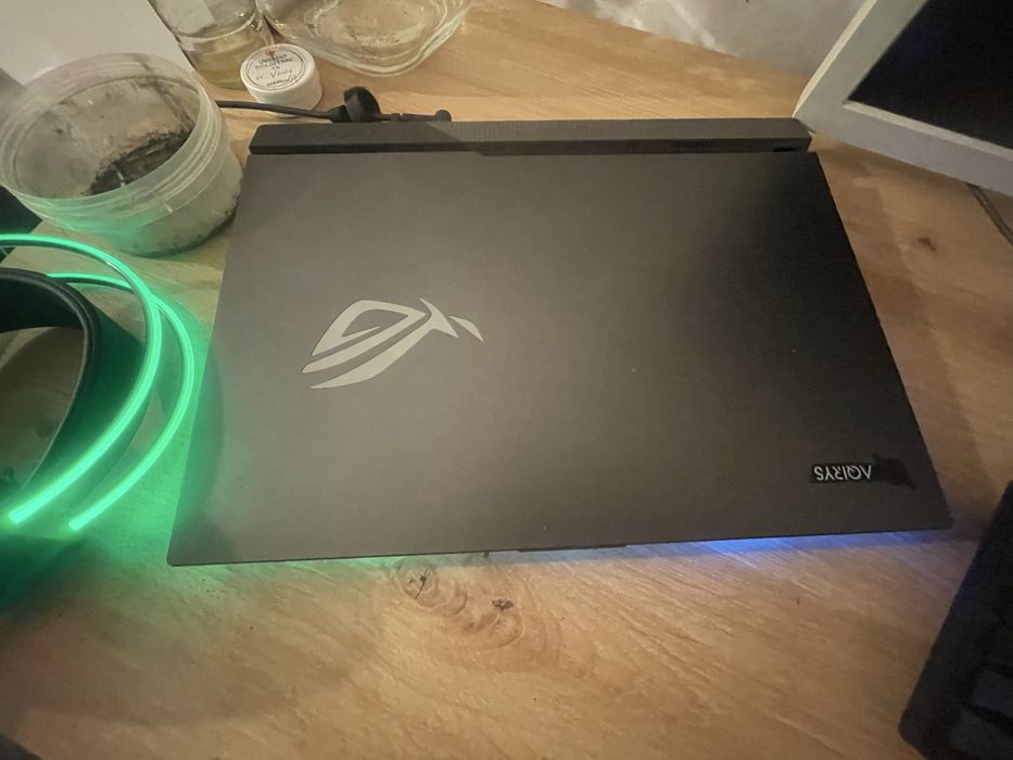 Laptop gaming asus rog strig