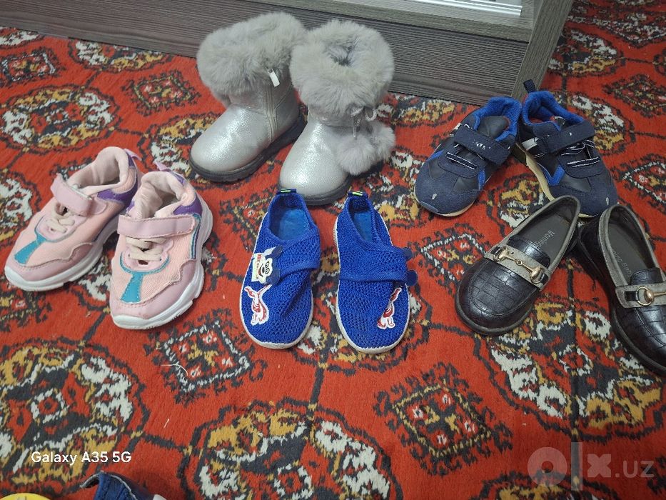 Срочно продаются обуви для мальчикам и девочкам