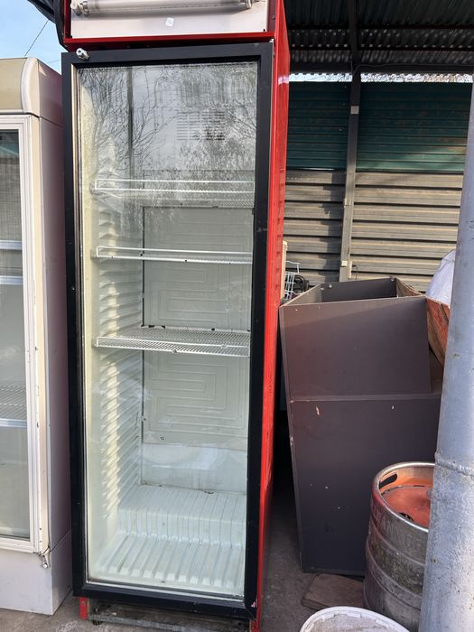витринный холодильник