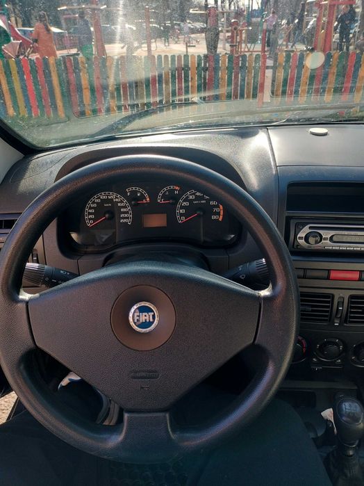 Vând fiat albea an 2007