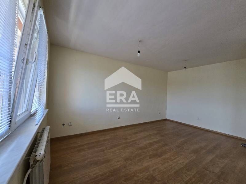 Дава се под наем Двустаен апартамент в Русе, Здравец - 72 кв.м за 229.5 € - Снимка #5