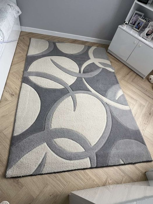 Килим в отлично състояние