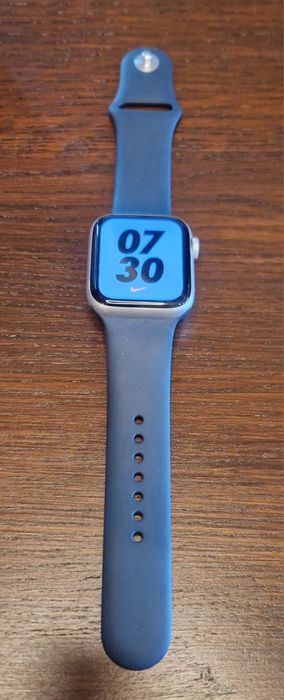 Apple Watch SE (2 gen)