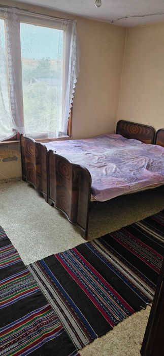 Продавам  вила  с.Орлов Дол