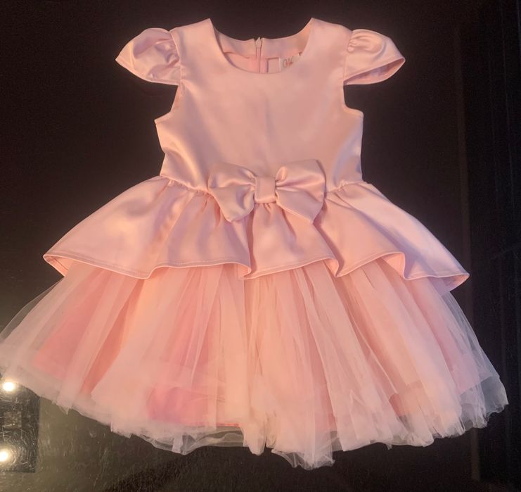 Прекрасна рокля 116 ръст