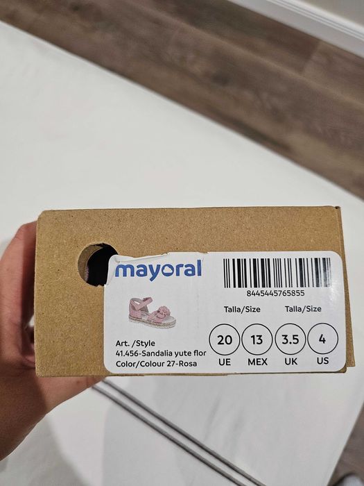 Сандали Mayoral с маргаритка