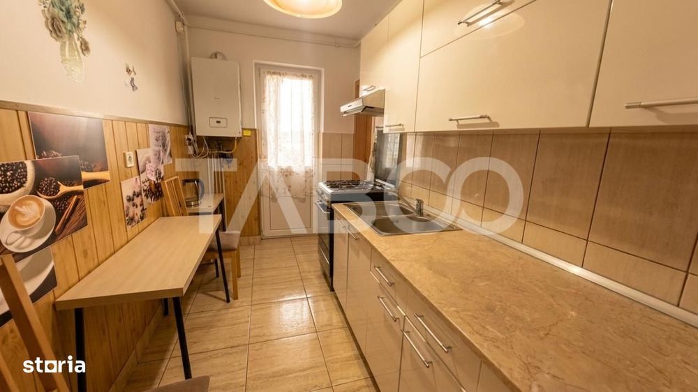 Apartament decomandat 2 camere cu pivnita balcon Mihai Viteazul Sibiu