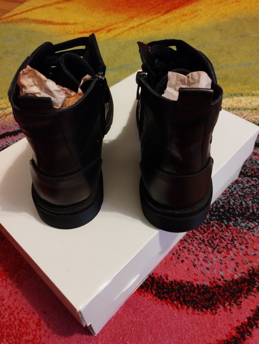 Ghete Bocanci piele naturală