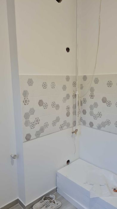 Închiriez apartament  2 camere decomandat Băneasa