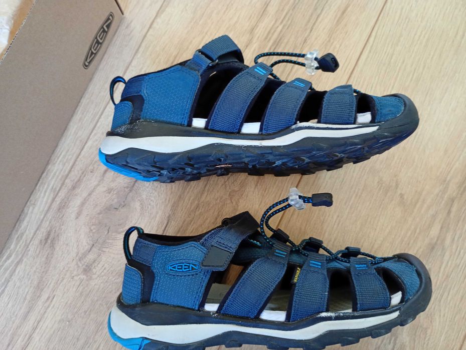 KEEN Почти нови сандали номер 36