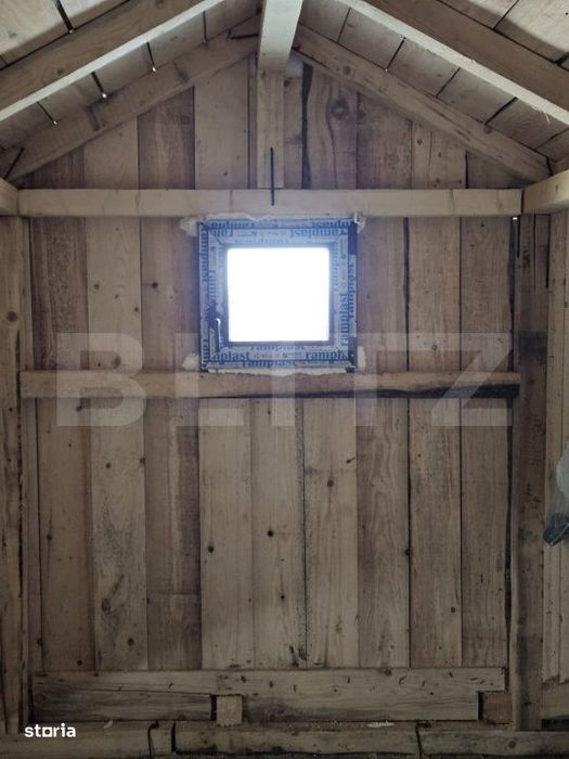 Casa frumoasa cu 3 camere in Ciurbesti