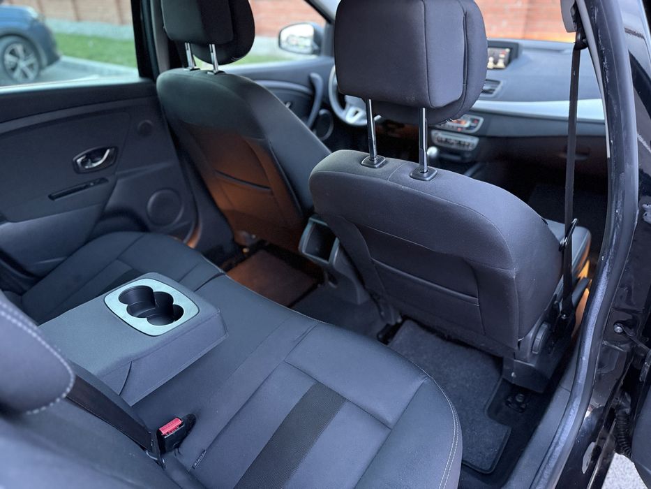 Renault Megane 1.5 dCi 110 CP / 2012 / Incalzire in scaune /