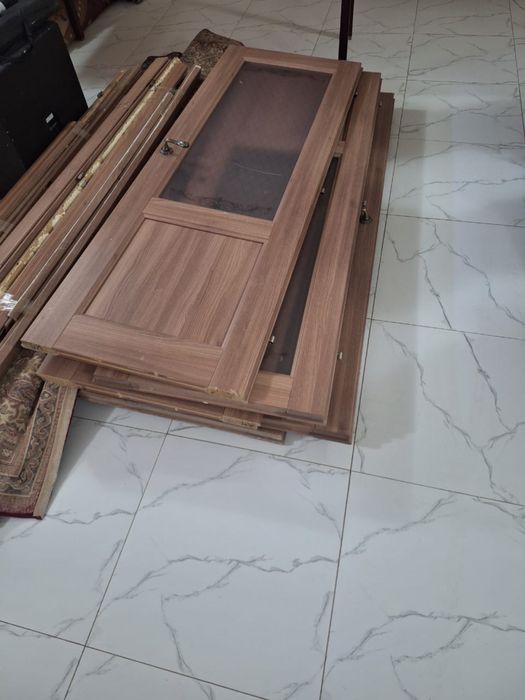 Продаеться двери.межкомнатные