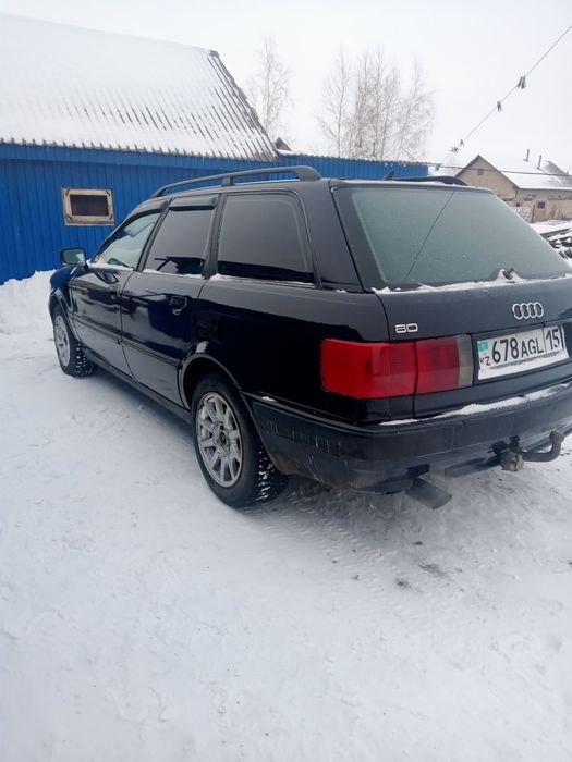 Продам Ауди Б4 хорошом состояние