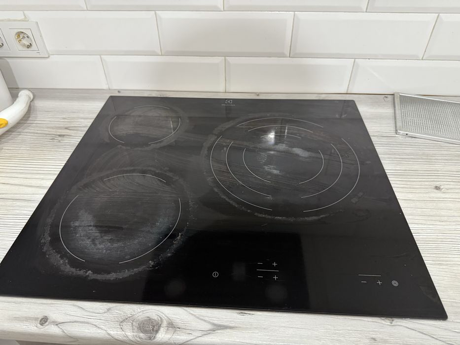 Электрическая варочная  панель