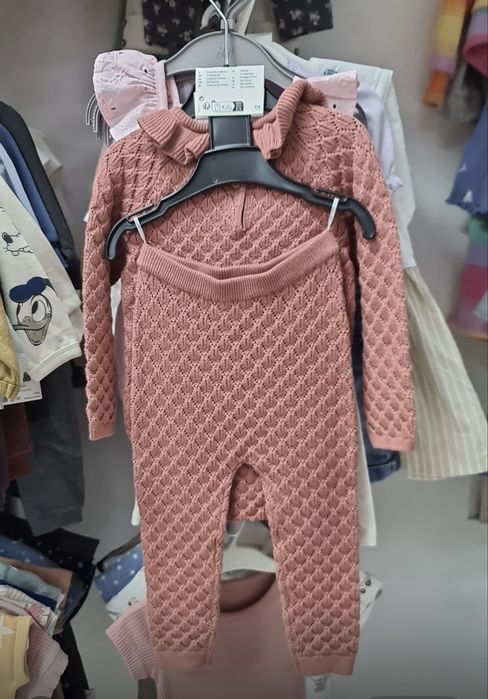 Двойка для девочке от 06 до 12 месяцев…….