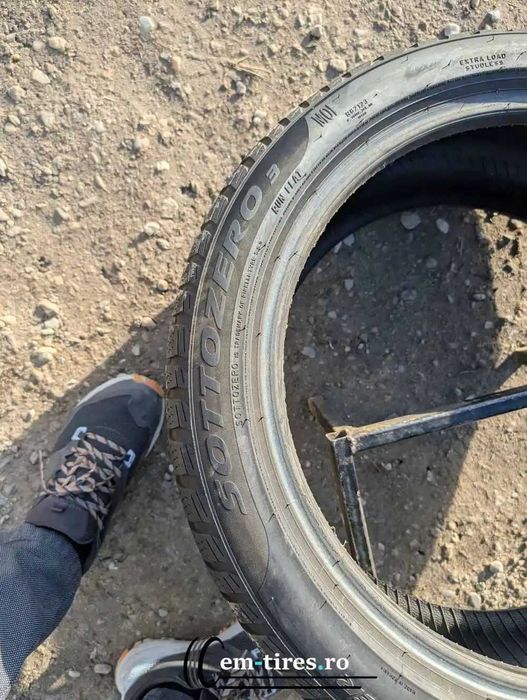 SET 4 Anvelope Iarna 225/45 R18 + 255/40 R18 PIRELLI - Runflat (BMW)