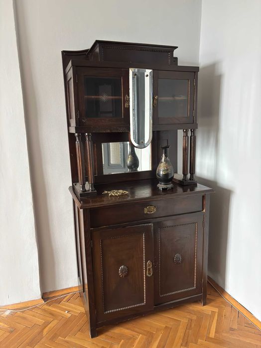 Бюфет, дъб, 20-те г. на ХХ век