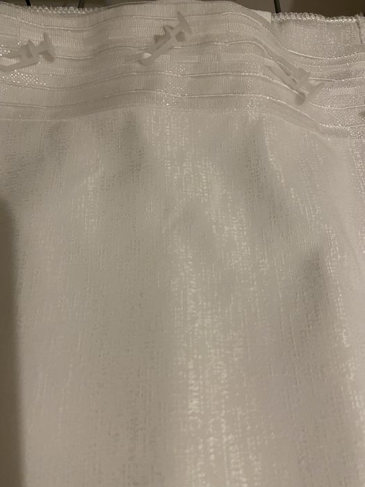 Продам шторы . Новые .