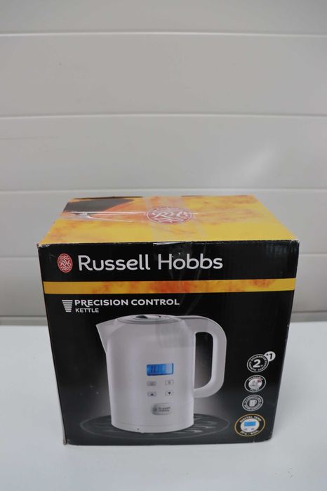 Ел. кана Russell Hobbs Precision Control 2200W, 1.7л LCD дисплей, Бяла