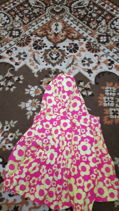 Куртки на девочку