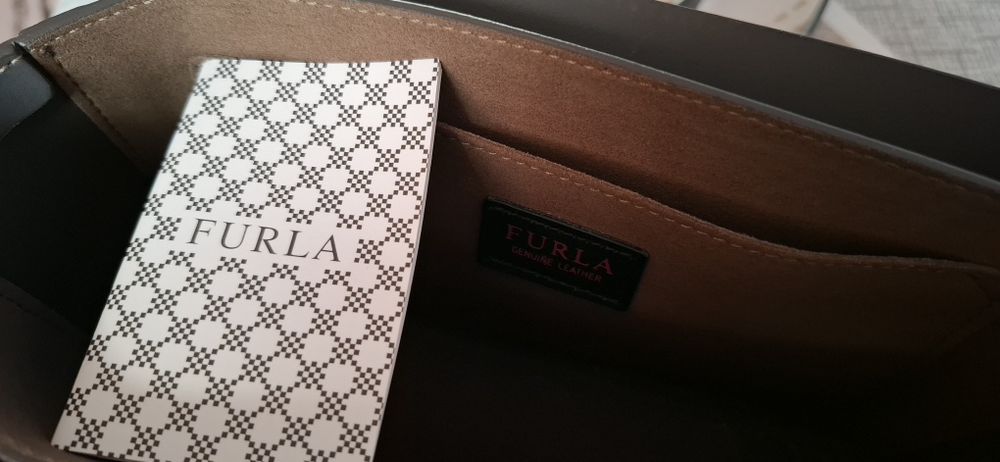 Дамска чанта Furla