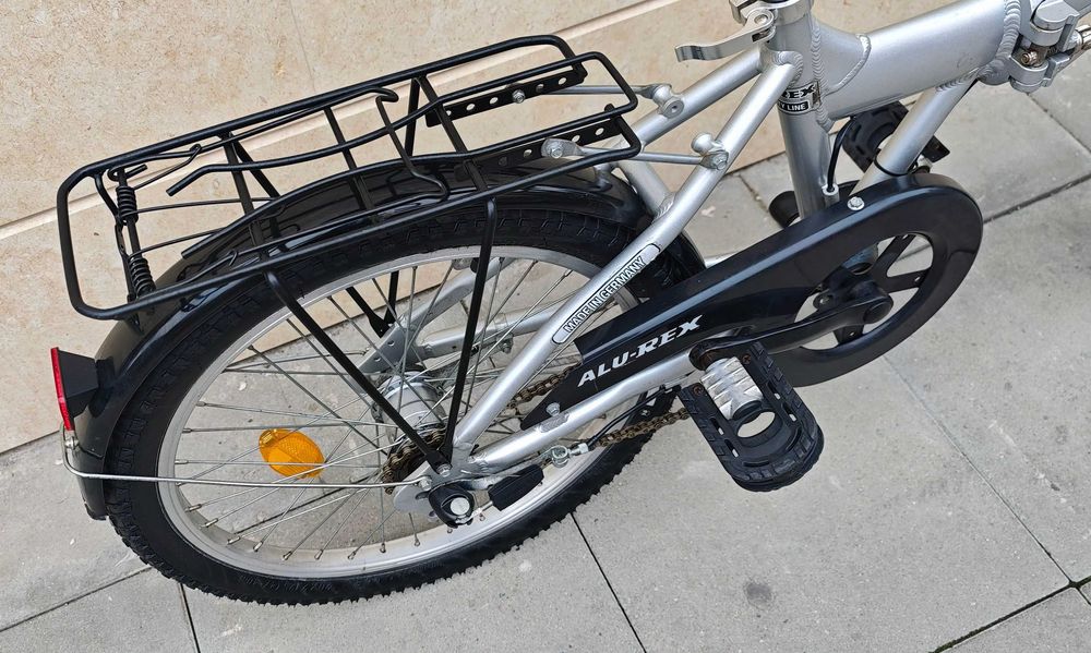 Германски алуминиев сгъваем велосипед 20" Изключително запазен