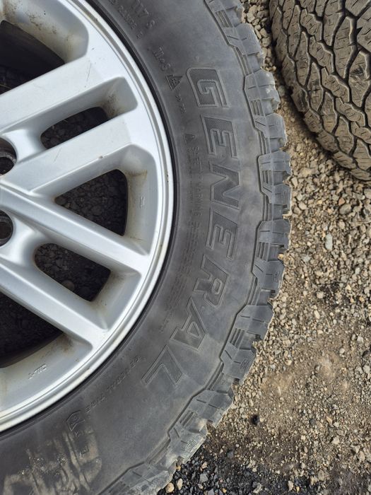 Jante pe 17 6x130 Toyota Hilux/Land Cruiser General Grabber 265/65 noi