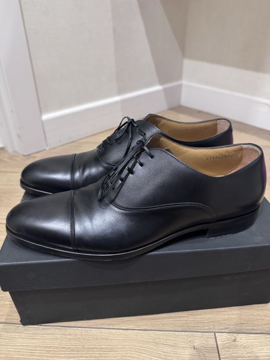 Кожаные туфли от Hugo boss