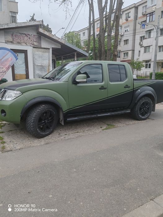 Vând Nissan Navara 2014 automat, preț 10500e