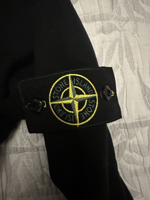 Продам Stone Island