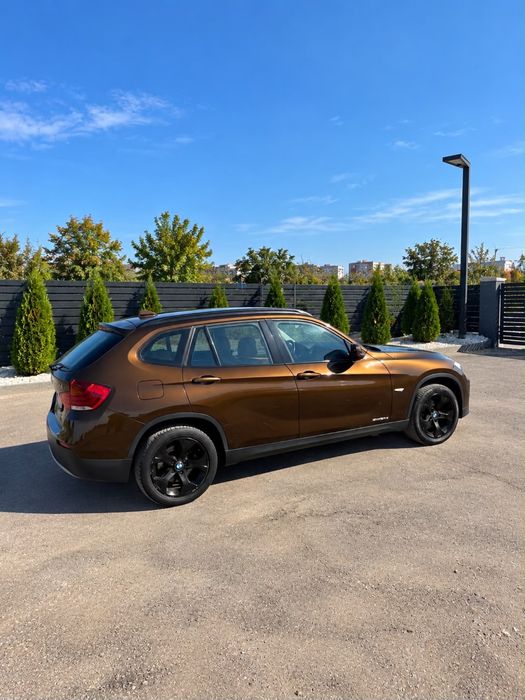 BMW X1 2011 — imagine 4