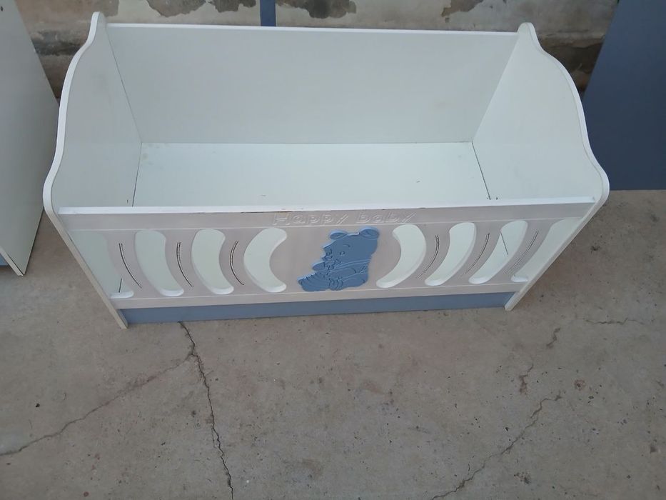 Продаю детски кравать и шкаф