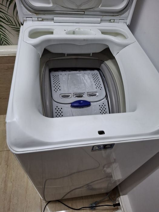 Masina spalat rufe Electrolux
