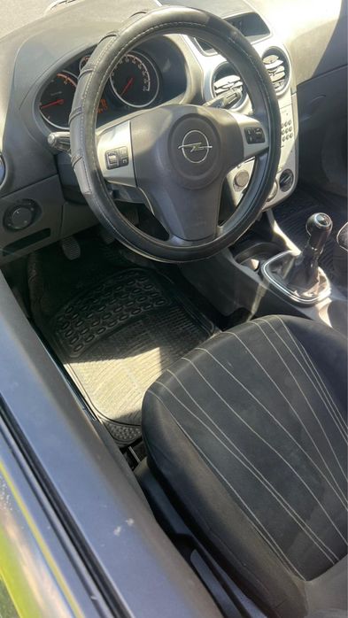 Se vinde opel astra motor 1.2 diesel consum mic 4,5-5%
