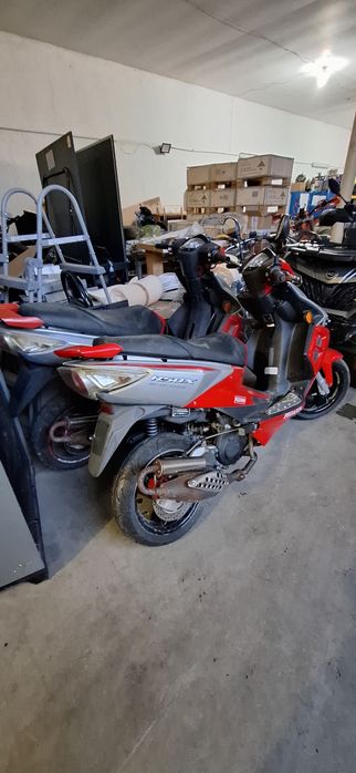 De vanzare2 scutere Pegasus r50x cu acte