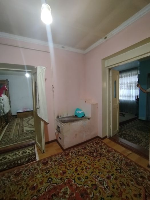 Продаю участок угловой на  улица Иззат