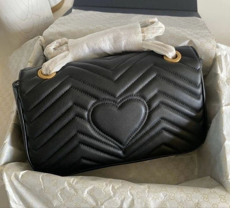 Чанта Gucci GG Marmont Small Matelassé