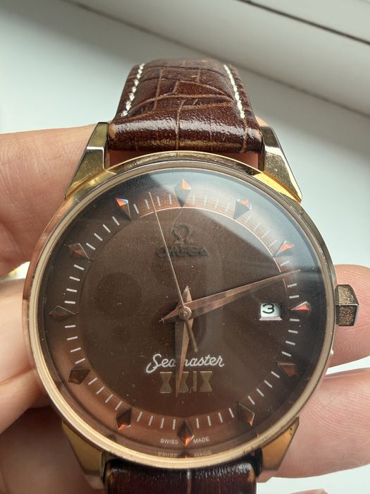 Продаю японские часы Alba