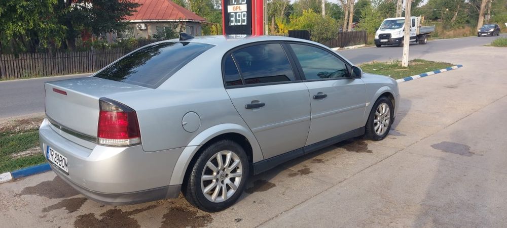 Vând Opel Vectra C
