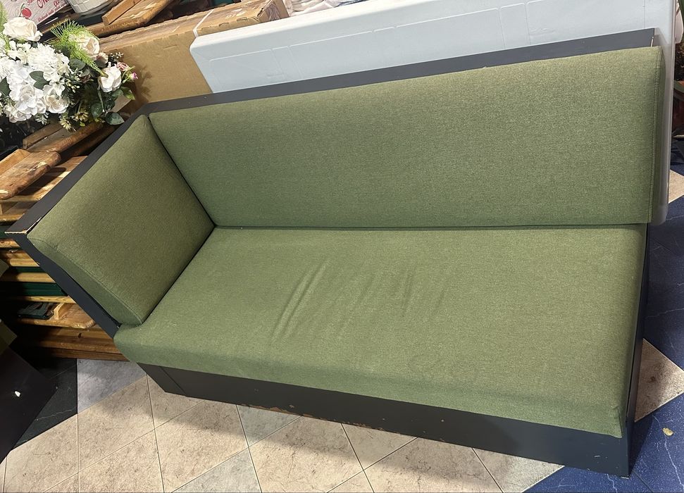 Пейки/дивани за заведение – използвани! 8 броя