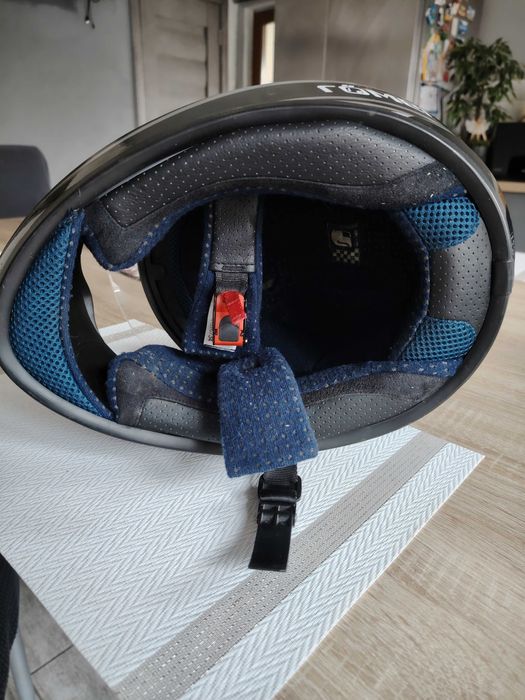 Casca moto hjc, rőmer