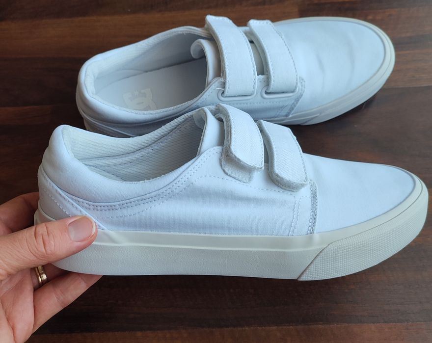 Tenesi DC,o singura purtare