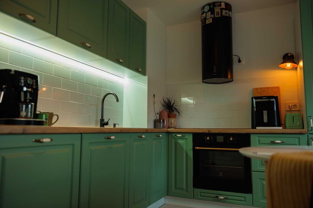 Vand apartament 3 camera