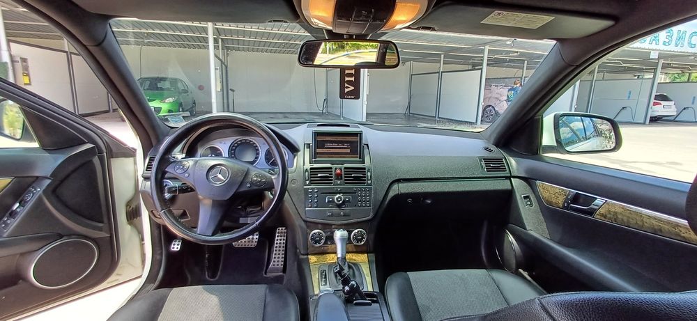 Продавам  Мерцедес C220 cdi  AMG