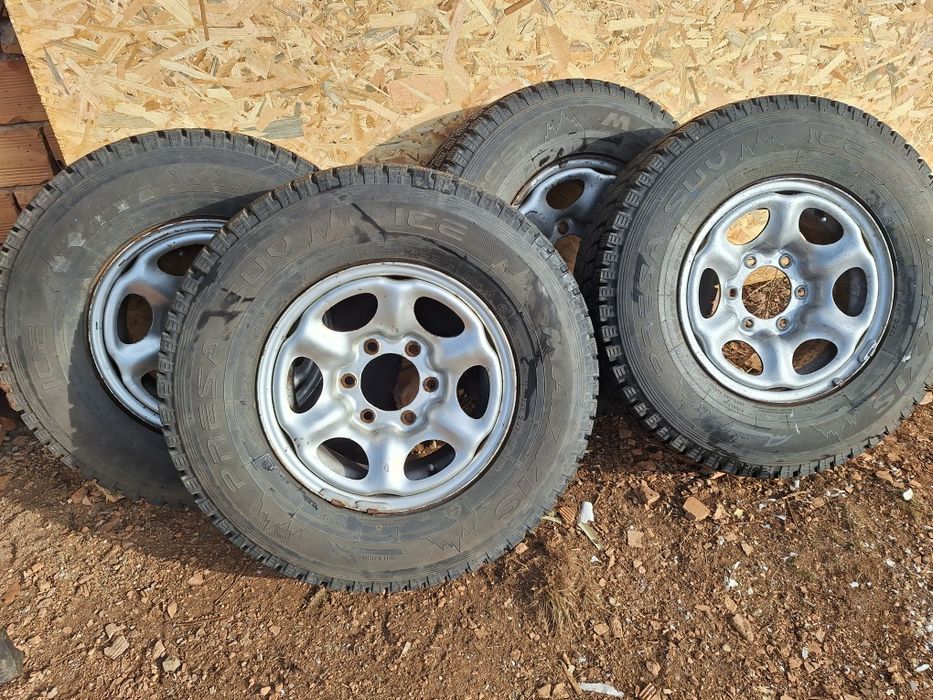 Джанти с гуми свалени от Терано