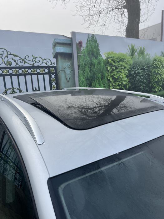 VW Touran 140 TDI / 2013 / 7 Locuri / Panoramic / Park-Assist / Euro 5