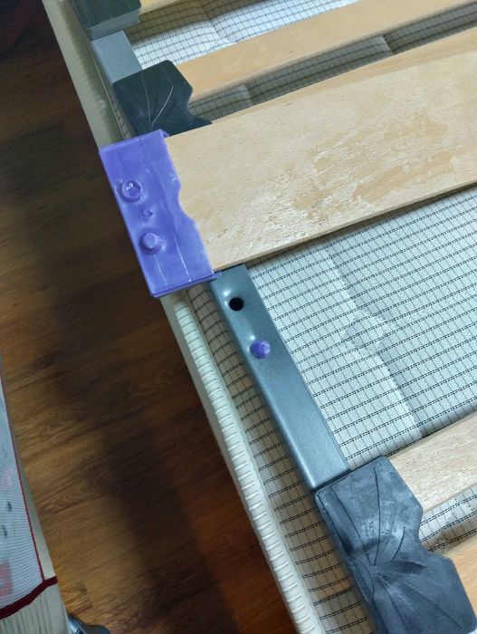 Продавам Метално легло ЛУКС 180x200 с матрак Dormeo