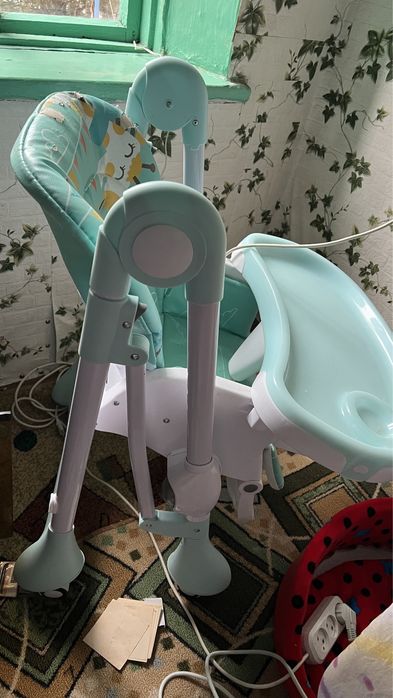 Стул для кормления детский