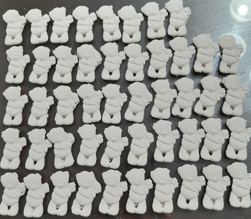 Гипсови отливки, различни модели.